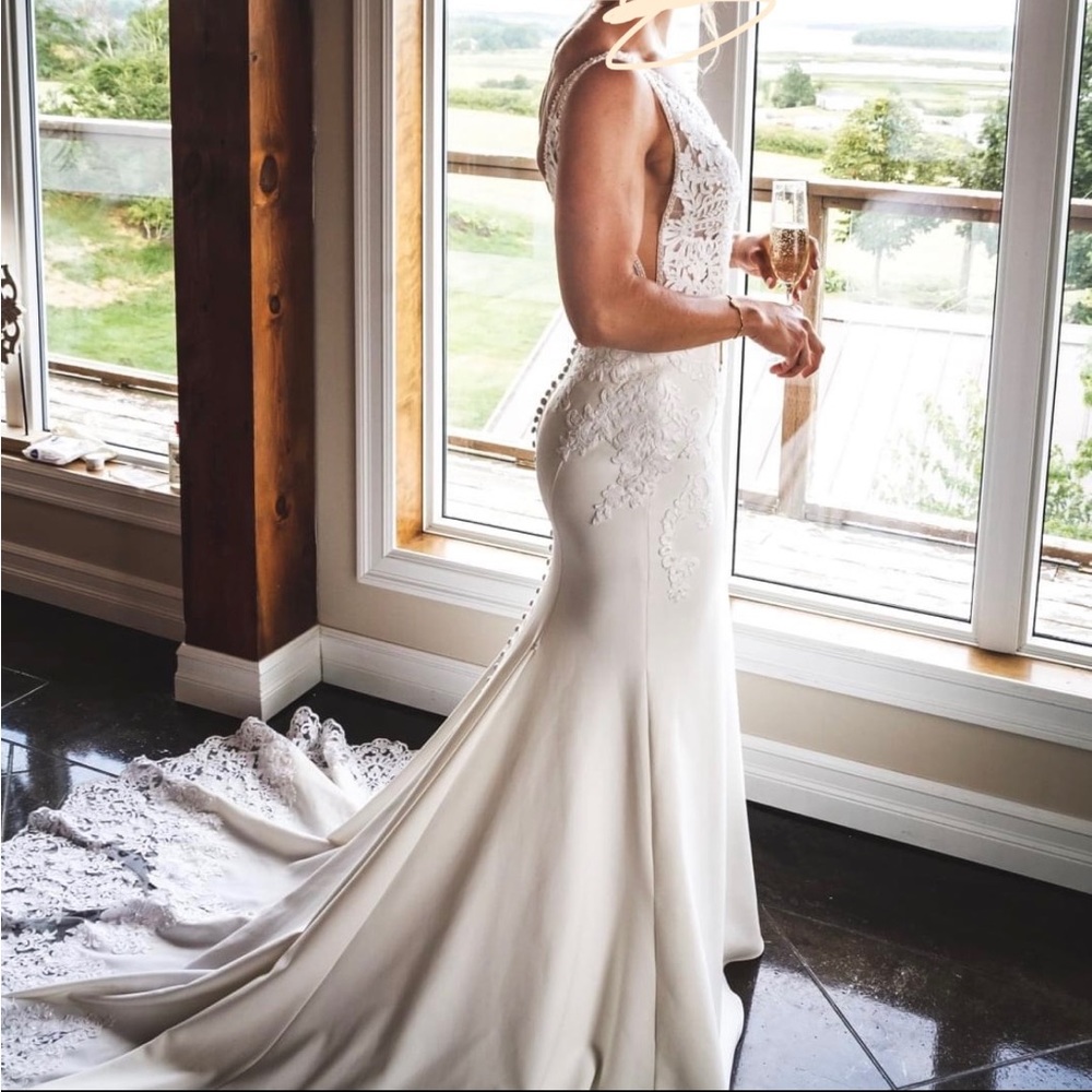 Essence Of Australia Wedding Dress